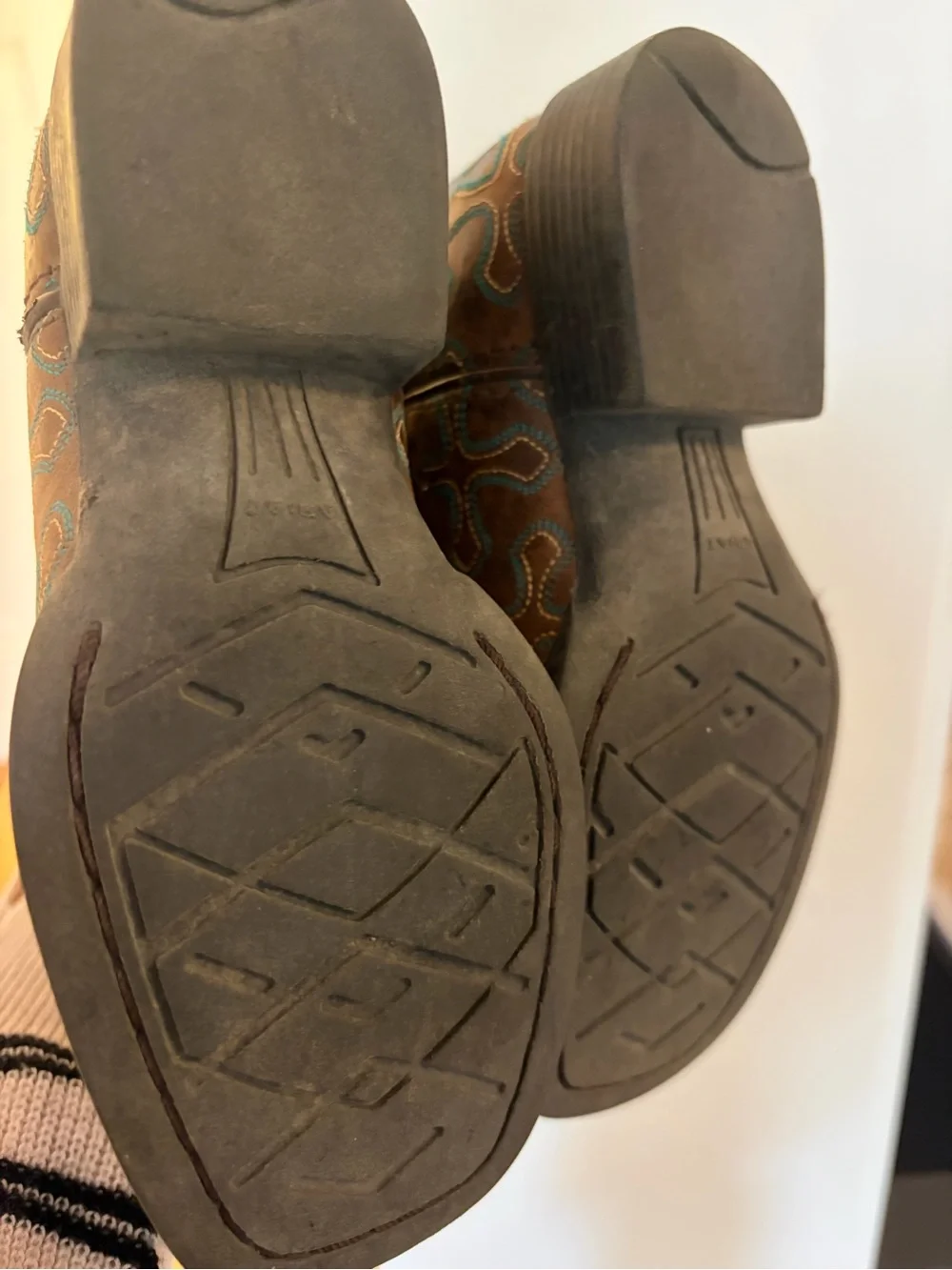 Ariat kids western